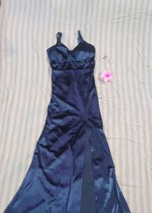 Elegant Navy Blue Maxi Dress with slit at the leg