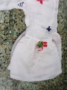 A White Prinred Top With Beautiful Sleeves