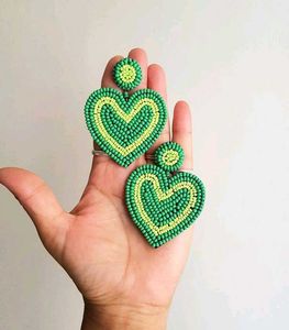 Heart Beaded Earrings💚