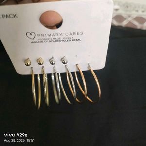 Primark Earring Set