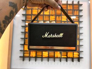 Marshall Speaker