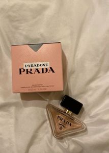 Prada Paradoxe Perfume