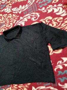 Cute Black Collor Crop Top