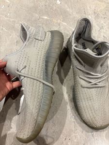Spykar Brand - Style Yeezy Boost 350 V2 Sneakers