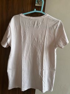 Levi&#39;s T shirt