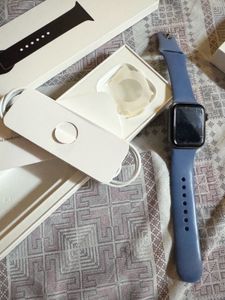 Apple Watch SE