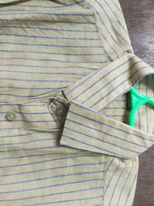 Super Looking😍Striped Shirt