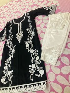 Elegant Embroidered Kurta Set