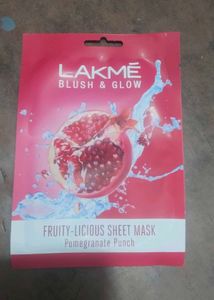 Lakme Blush & Glow Sheet Mask