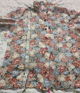 Floral Print Shirt Medium Size