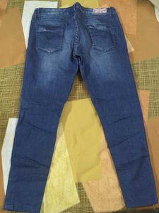 Lee Cooper Distressed Jeans