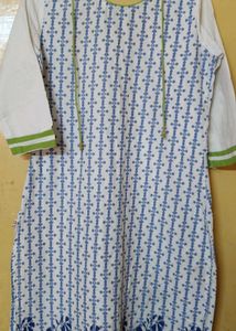 Final Offer 3 Times Used Kurta For Sale at Discoun