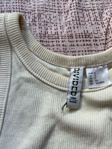 H&amp;M sleeveless Top