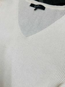 V Neck Crop Fitted Top