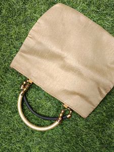 Beautiful Pouch For Function