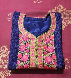 Elegant Blue Embroidered Kurta