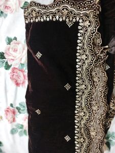 Perimium Velvet Unstich Suit