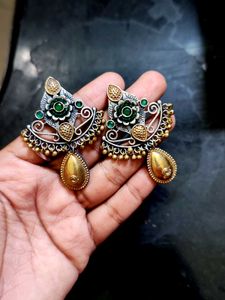 Earrings No:19