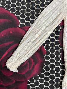 Flower Net Turtle Neck Top