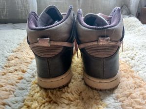 Nike Dunk High Autantic Shoe