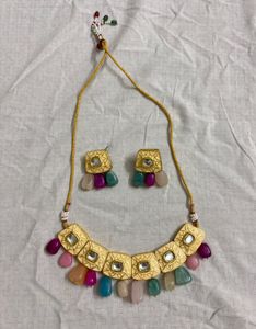 Kundan &amp; Multi Coloured Beads Necklace &amp; Earrings
