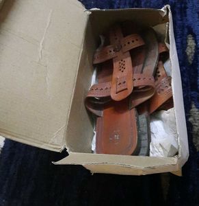 Men Kolhapuri Slippers