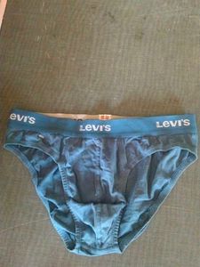 M Size Levi's Brief.