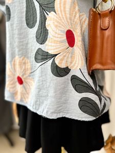 Korean Top