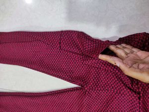 Red Textured Leggings