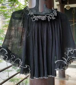 BLACK OFF SHOULDER TOP