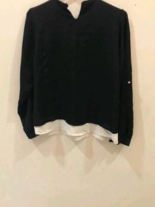 Elegant Black &amp; White Top