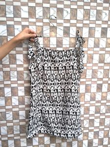 Strappy Short Kurti 🎀🖤