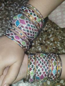 Women Chuda