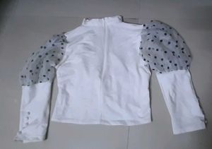 Women&#39;s Full Sleeves Polka Dot Top Chic &amp; Trendy