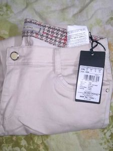 Capri Mid Waist