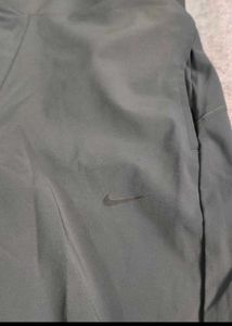 Nike Tracks