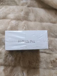 🚨Air Pods🚨