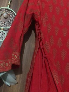 Red &amp; Gold Print Kurti Set