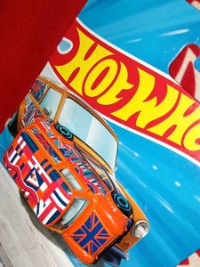 Hot Wheels &#39;67 Austin Mini Van