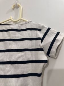 Striped Crop Top, Bust- 32 Strechable