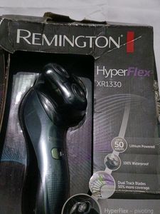 Remington Hyper Flex Series XR1330 Rotary Shaver