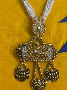 Necklace &amp; Earring Set