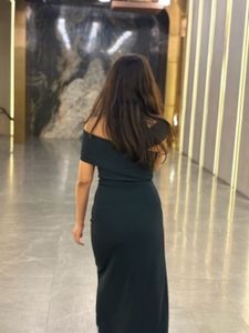 Elegant Off-Shoulder Dress