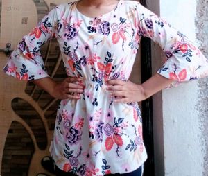 four y shirts one sari and flower bun combo