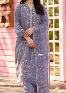 Elegant Embroidered Pakistani Suit