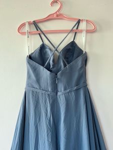 Cross back flow dress👗(surplus)