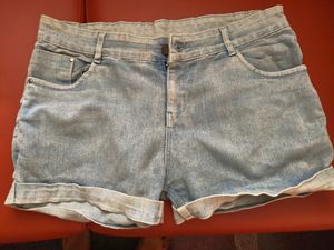 Light Blue Denim Short