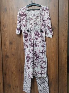 Women Purple Printed Embroidered Kurta Set