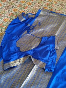 Royal Blue Crepe Saree With Imperfections But Okay