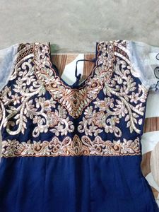 neavy blue gown